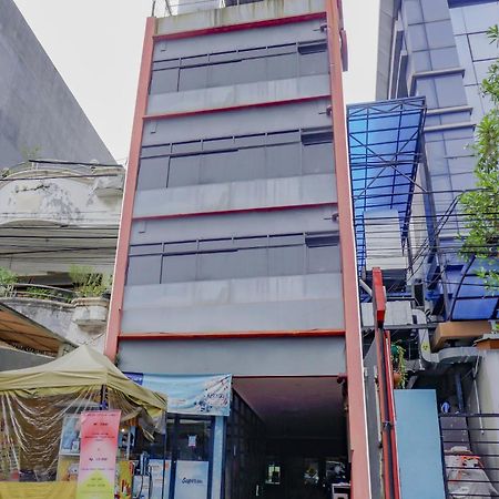 Oyo 117 Blueberry Homestay Jakarta Kültér fotó
