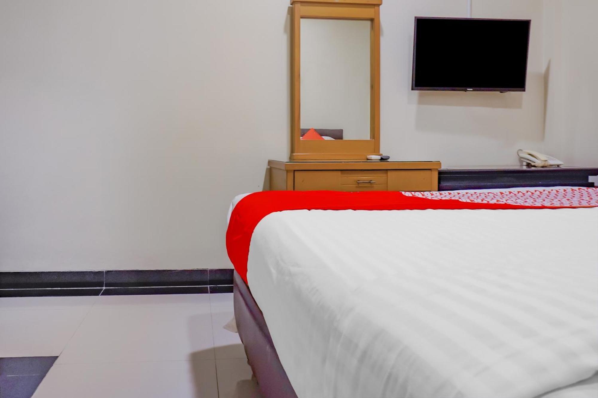 Oyo 117 Blueberry Homestay Jakarta Kültér fotó